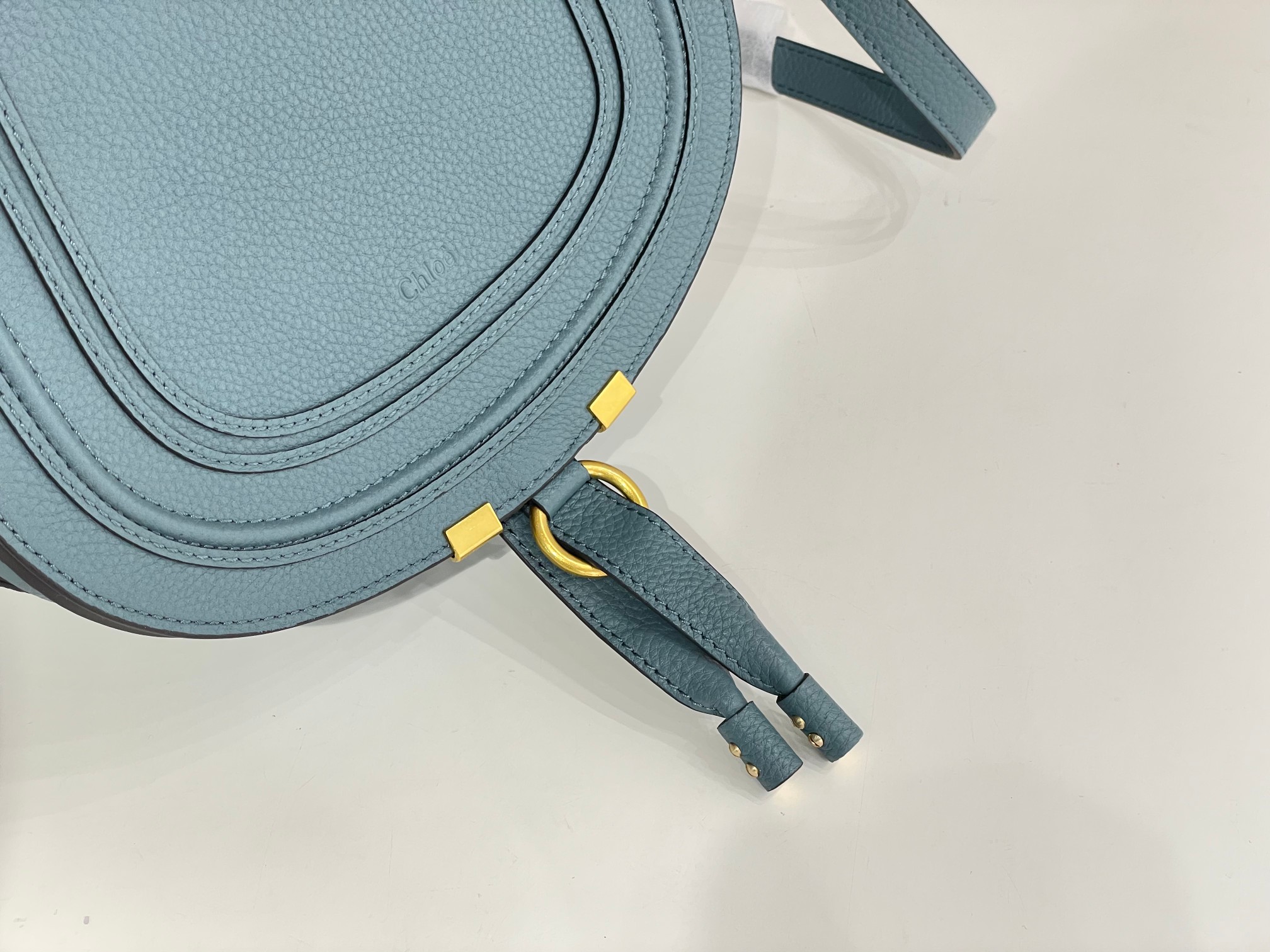 Chloe Marcie Saddle Shoulder Bag In Light Blue Grained Leather